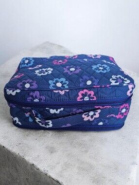 Vera Bradley, Ellie Flowers, Blush & Brush makeup case.